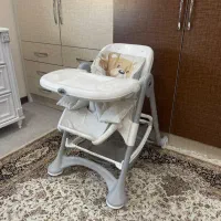 صندلی غذای کودک کاملا سالم و نو و تمیز خارجی