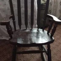 صندلی مادربرزگه