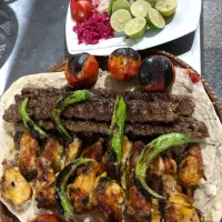 صندوقدار و سالندار خانوم