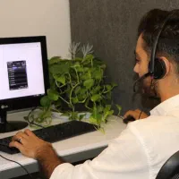 شرکت خدماتی نظافتی۸ساعت۱۵۰۰،مبل شویی و قالی شویی