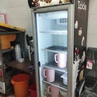 یخچال وآبمیوه گیری