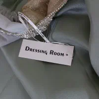 لباس مجلسی  نو اصلا پوشیده نشده