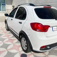 کوییک R سفید مشکی 1042