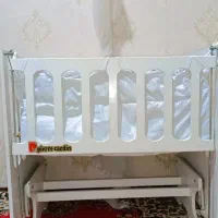 تخت گهواره ای کنار مادر|تخت و سرویس خواب|هشتگرد, فاز ۳ مهستان|دیوار