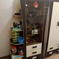 ۱ عدد تخت و کمد نوجوان + خوشخواب