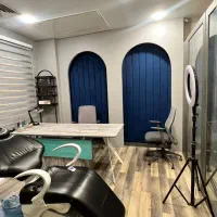 اتاق در مطب (فرمانیه) مناسب برای محتوا سازی|اجارهٔ دفتر کار، اتاق اداری، مطب|تهران, فرمانیه|دیوار