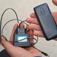 نوکیا قدیمی|موبایل|ابریشم, |دیوار