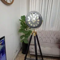 ساعت ایستاده شیک زیبا