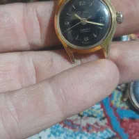 ساعت های بسیار قدیمی ودر حال کار. اغلب زنانه اند|ساعت|تهران, هروی|دیوار
