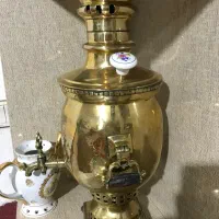 سماور برنج قدیمی سنگین|کلکسیون اشیاء عتیقه|عجب شیر, |دیوار