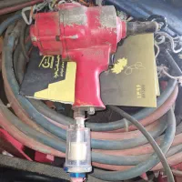 دستگاه پرچ جینیوس