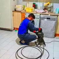 خدمات لوله باز کنی فنر زنی چاه بازکن تضمینی|خدمات پیشه و مهارت|کرمان, |دیوار