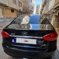 جک j4 مشکی ۱۴۰۲|خودرو سواری و وانت|کرج, شاهین‌ویلا|دیوار