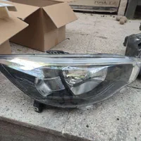 سپر و جلو پنجره و چراغ استوک. تماس 8 صبح تا 8شب|قطعات یدکی و لوازم جانبی|مشهد, گلبرگ شمالی|دیوار