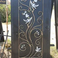 در نفر رو فرفورژه