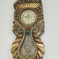 ساعت دیواری