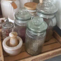 بانکه شیشه‌ای