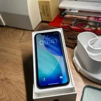 ایفون 11نرمال