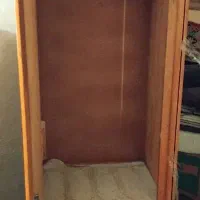 کمد لباس با چوب بلوط سالم و در حد نو