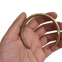 دستبند (بنگل)برنجی