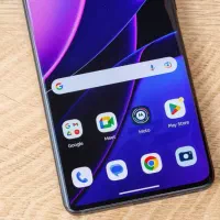 موتورولا edge 50 با حافظهٔ ۲۵۶ گیگابایت