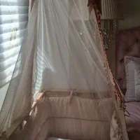 تخت  نوزاد|تخت و صندلی بچه|اسلام‌شهر, شهرک واوان|دیوار