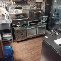 اجاره کافه فست فود با وسایل|اجارهٔ مغازه و غرفه|تهران, صادقیه|دیوار