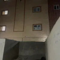 یه-مغازه-ده-متری-داخل-کوچه