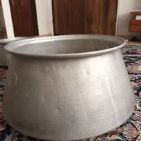 ۲تا دیگ بزرگ و سالم