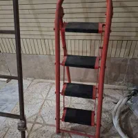 نردبان .چهارپایه تاشو و دوعددپایه کولر گازی