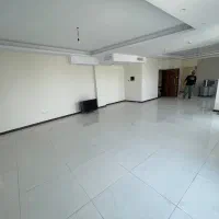 ۱۵۶ متر کلید نخورده ۴ خوابه فول
