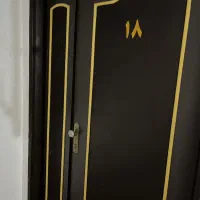 درب ورودی آپارتمان