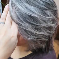 خدمات آرایشگری و آموزش هنرجو