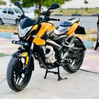 موتور  NS 200 cc ان اس