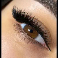 آموزش تخصصی کاشت هیدن و اکستنشن مژه