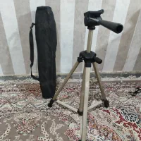 پایه دوربین سه پایه