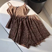 استخدام خیاط زنانه حضوری در گارگاه نیایش|استخدام هنری و رسانه|بندرعباس, |دیوار