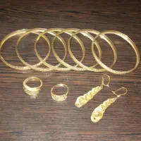 طلاالنگو وگوشواره وانگشتر