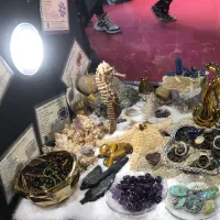فروش وکارشناسی انواع سنگ و انگشتر جواهراتی|جواهرات|شیراز, گویم|دیوار