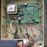 جک بازویی درب پارکینگ