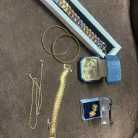 فروش چند قطعه طلا - ۳ درصد بالا تابلو - کاملا سالم