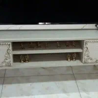 میز تلویزیون و جاکفشی