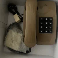 تلفن قدیمی نو|تلفن رومیزی|تهران, نیروی هوایی (پیروزی)|دیوار