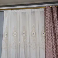 پرده پذیرایی همراه بادکور پرده