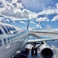 استخدام در آژانس هواپیمایی فقط خانم ها