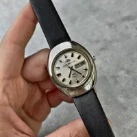 ساعت مچی قدیمی اورینت|ساعت|مهاباد (آذربایجان غربی), |دیوار