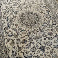 فرش نه متری دستبافت ساییدگی دارد