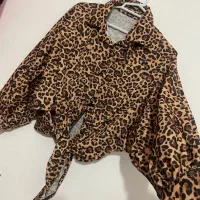 مانتو و‌شومیز و شلوار زنانه