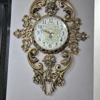 ساعت دیواری