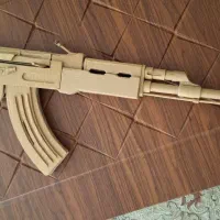 اسلحه کلاشینکف AK-47 تزئینی|صنایع دستی و سایر لوازم تزئینی|تهران, شهرک خرازی|دیوار